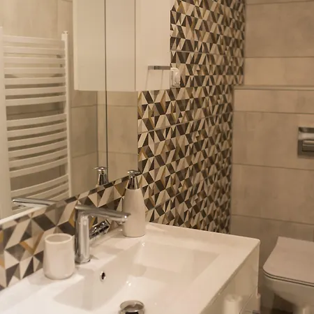 Moon Guest house 3*