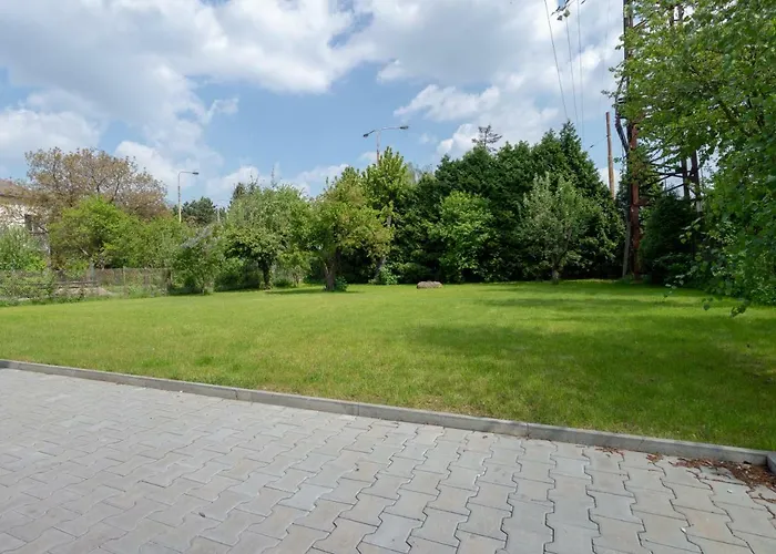 Гостьовий будинок Moon 3*